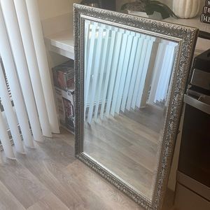 Modern salon mirror perfect condition